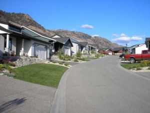 sun rivers golf course kamloops real estate 9th green 300x225 Neighbourhood Profile: Sun Rivers Golf Resort & Community, Kamloops, B.C. Real Estate