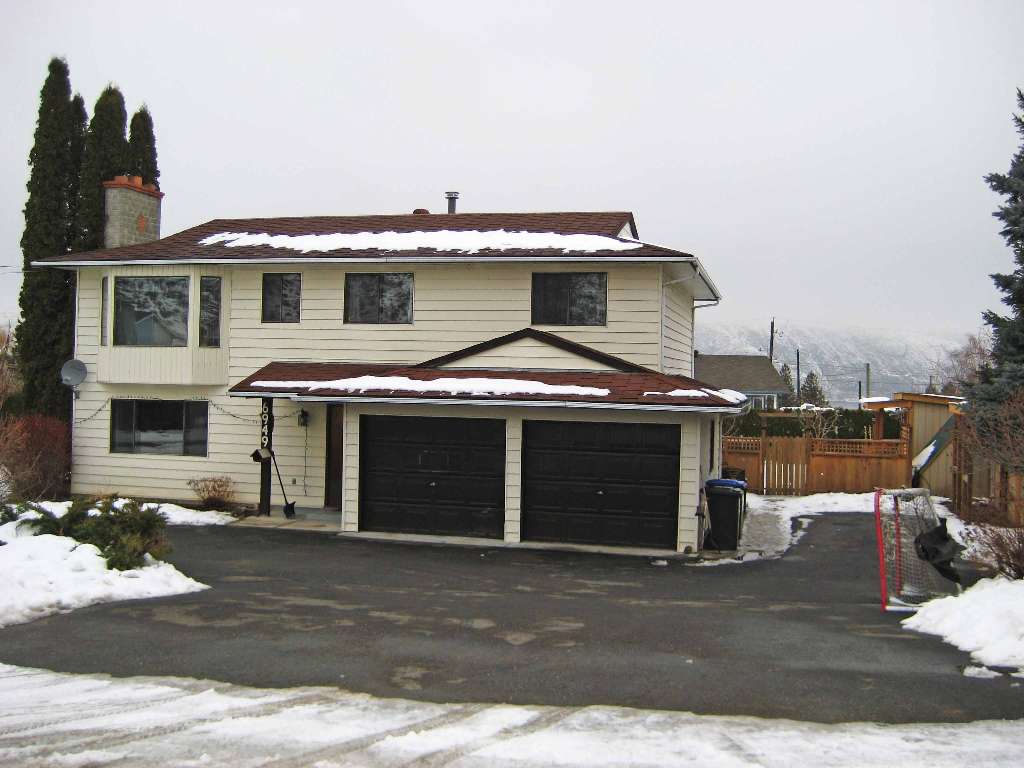 Kamloops Home For Sale 6949 Vista