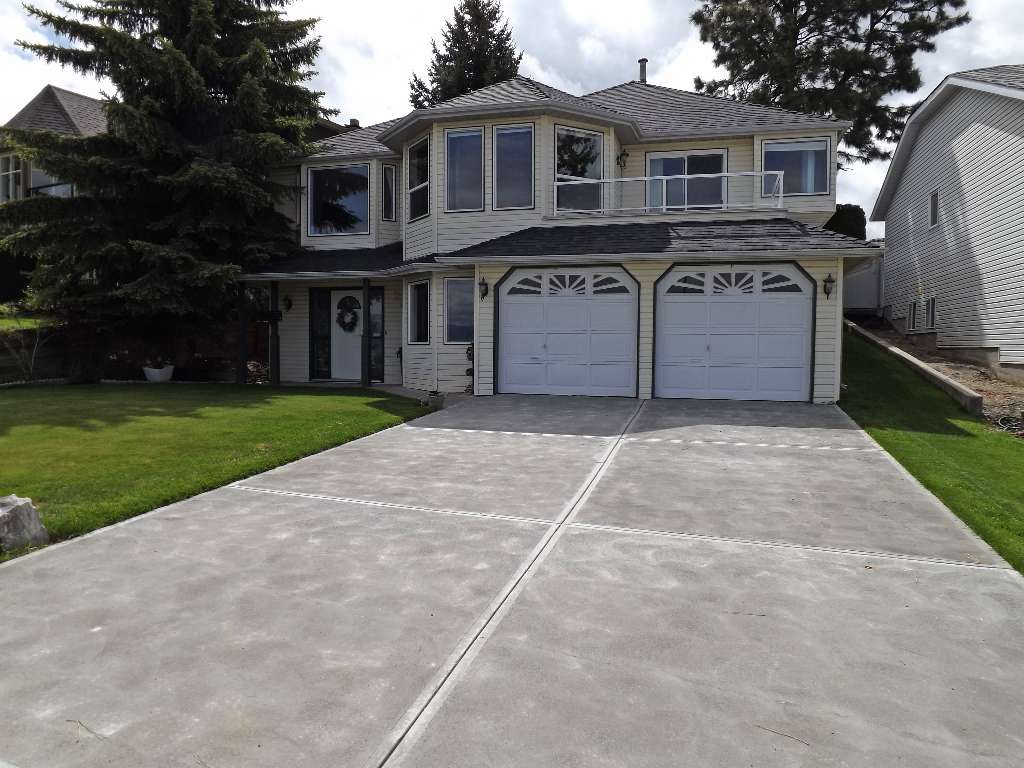 Kamloops Home For Sale 2267 Garymede Drive, Aberdeen, B.C. 379,900