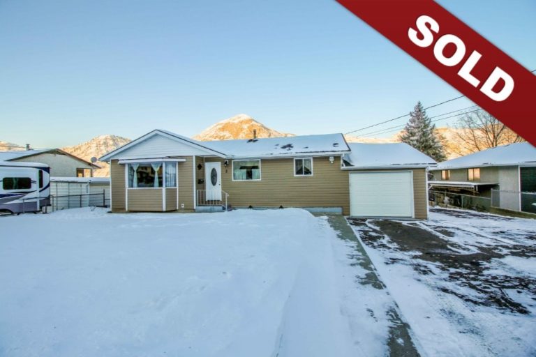 New Listing 2 Kelso Crescent, Dallas, Kamloops BC, 389,000 Kamloops