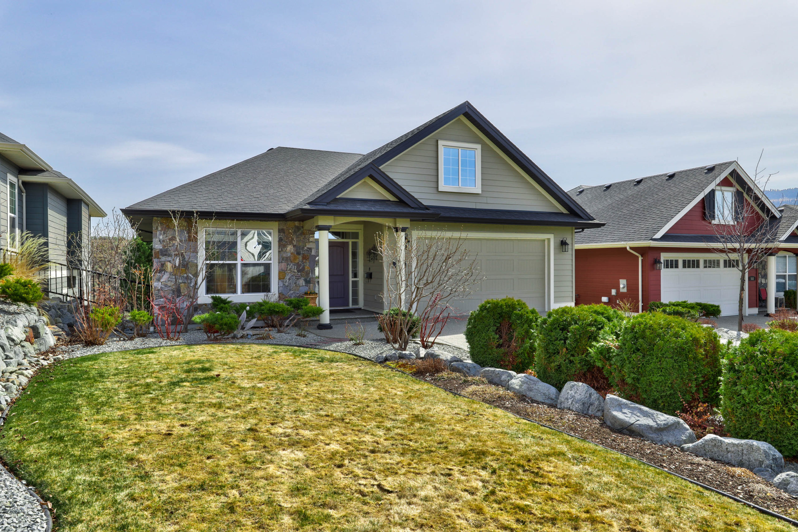 New Listing 556 Stoneridge Cres, Sun Rivers, Custom Built Rancher
