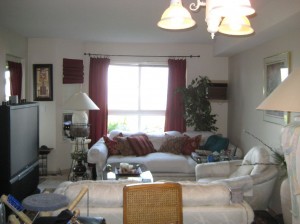 Pacific Way Living Room, Kamloops Real Estate