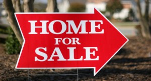 Kamloops Home For Sale Sign Arrow