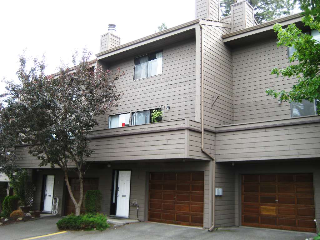 Kamloops Home For Sale 61810 Springhill Drive, Sahali, B.C. 259,900