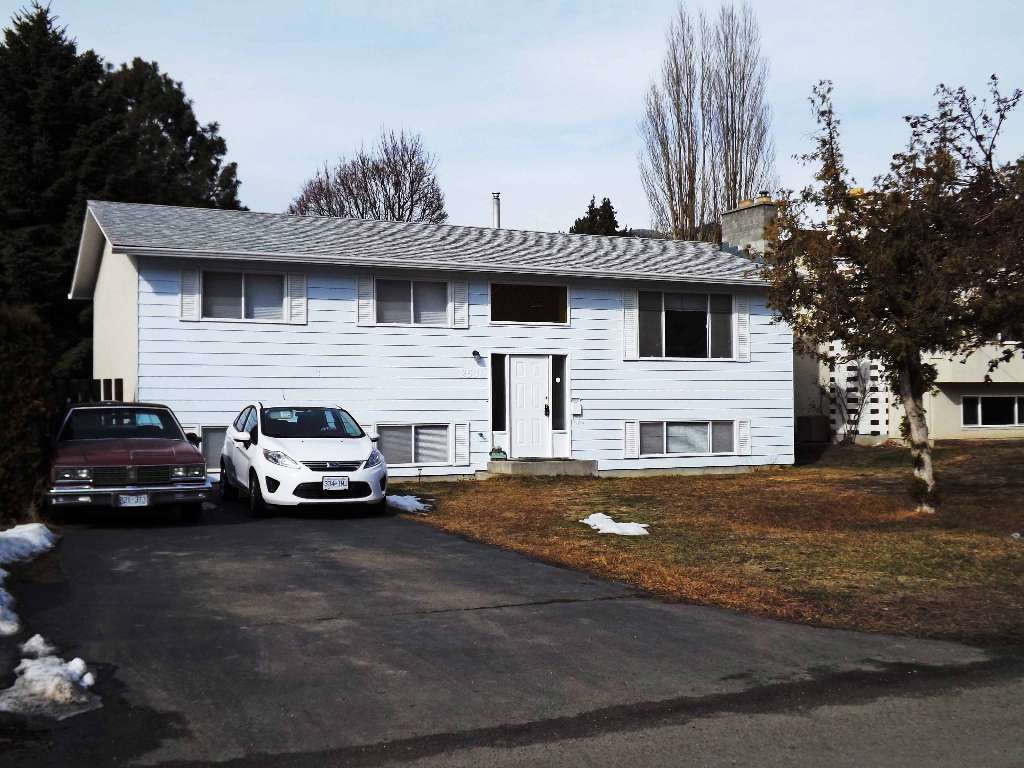 Kamloops Home For Sale 2536 Sandalwood Drive, Oak Hills, Westsyde, B.C