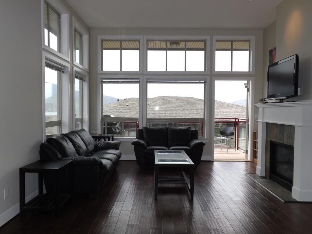 Kamloops Home For Sale 14175 Holloway Drive, Lake Star, Tobiano, B.C