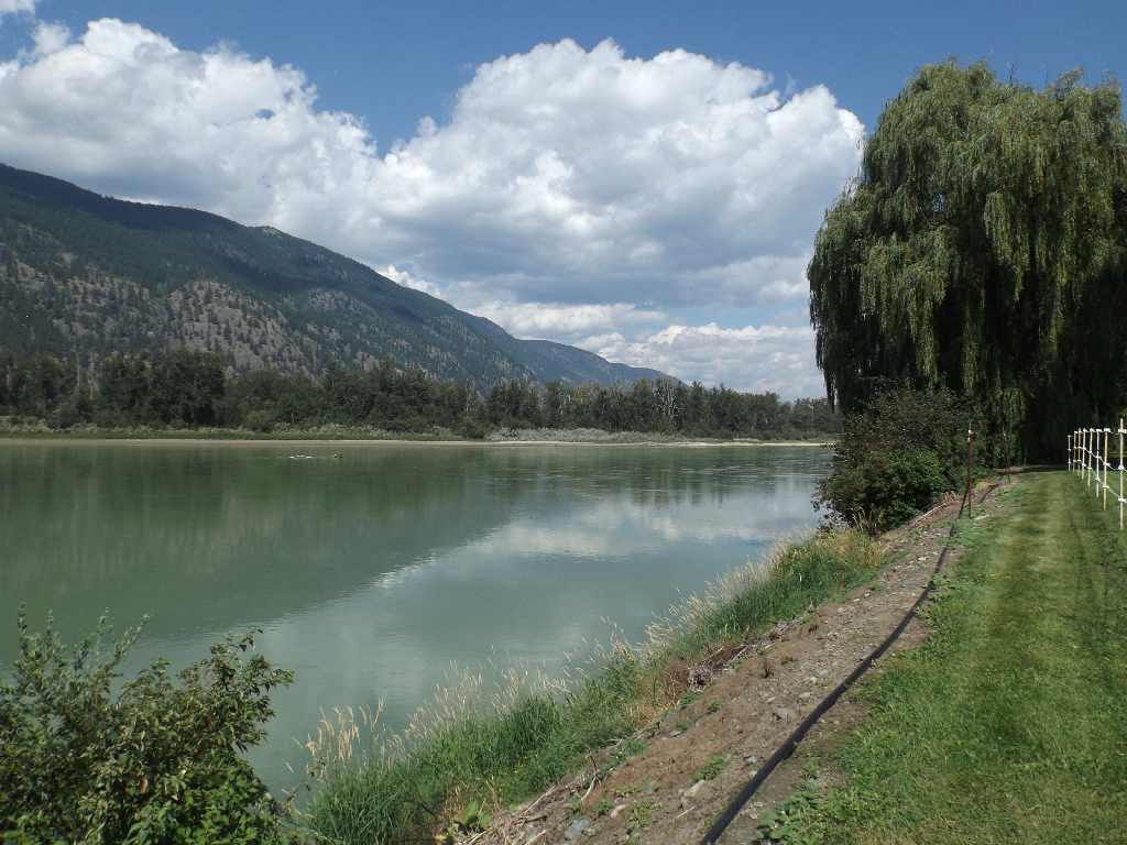 Kamloops Home For Sale 8737 Veteran Road, McLure/Vinsula, B.C