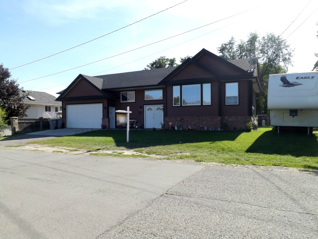 Kamloops Home For Sale 2411 Partridge Drive, Westsyde, B.C. 429,900