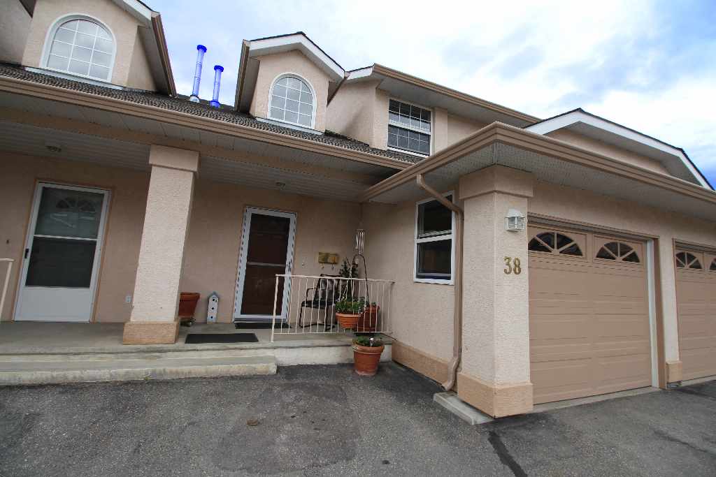 New Listing 381750 McKinley Court, McKinley Gardens, Sahali, Kamloops