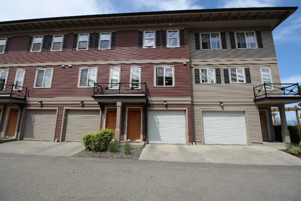 44-1970 Braeview Place, Aberdeen, Kamloops Townhome for Sale