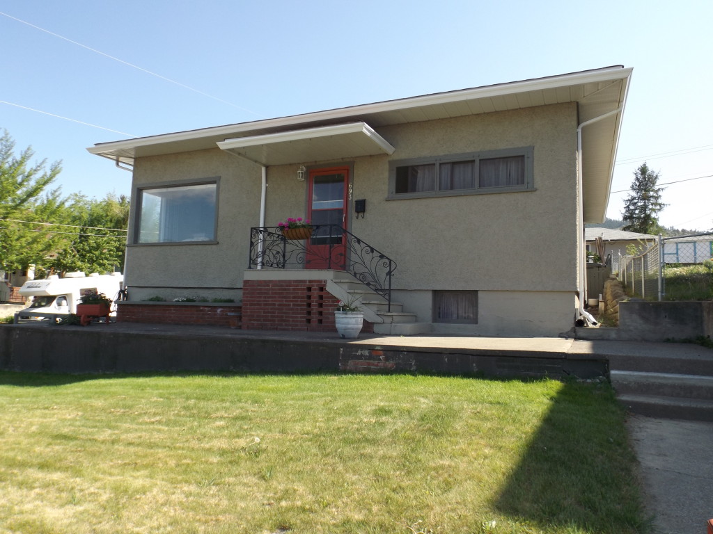 693 Pleasant Street, South Kamloops, Home for Sale
