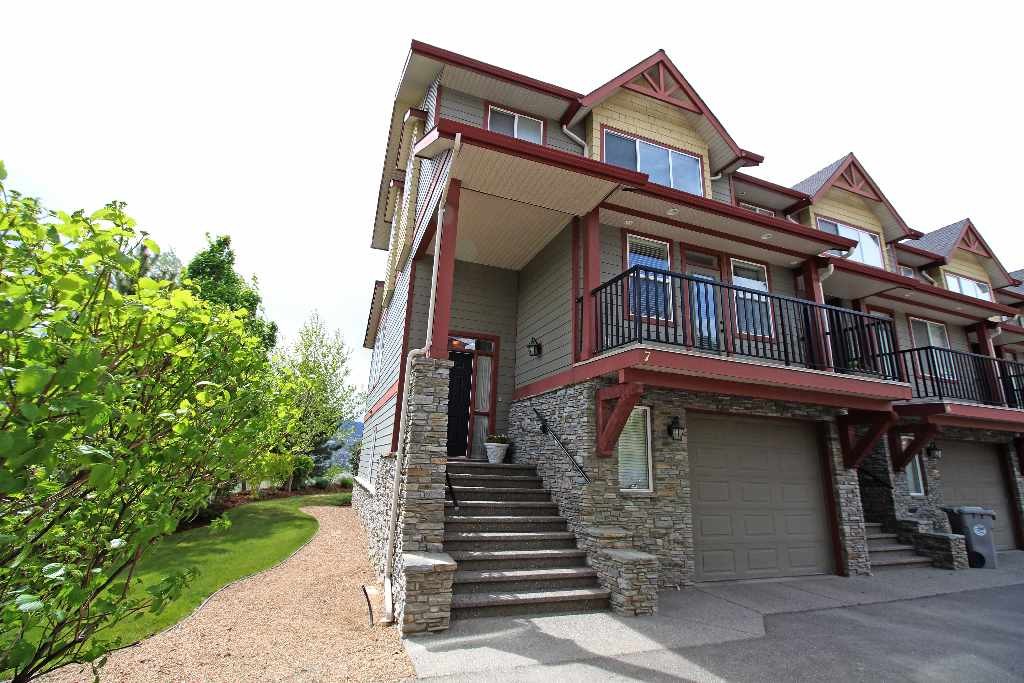 7-100 Sun Rivers Drive, Kamloops Townhouse, Golf Course, Home for Sale