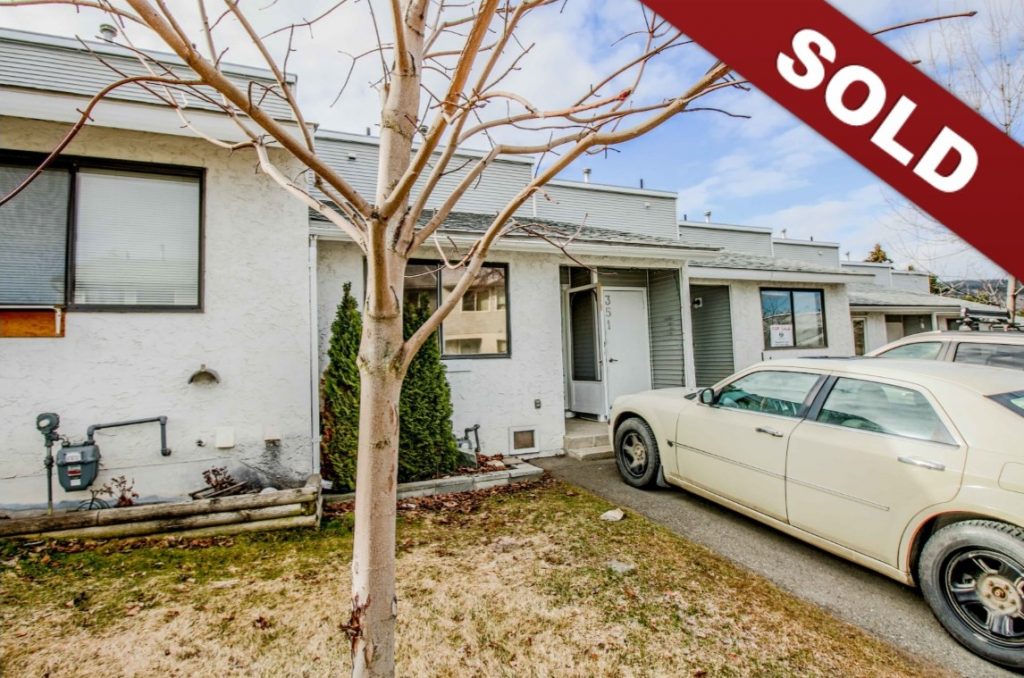 New Listing 3511780 Springview Place, Sahali, Kamloops, BC 231,900