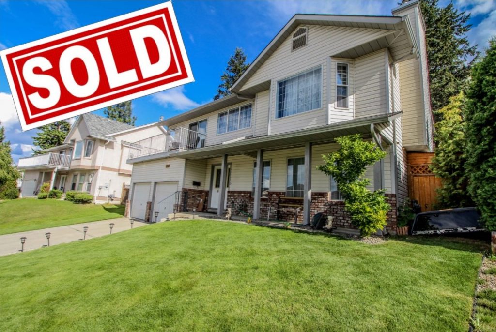 New Listing 537 Sedona Drive, Sahali, Kamloops, BC 434,900 Kamloops