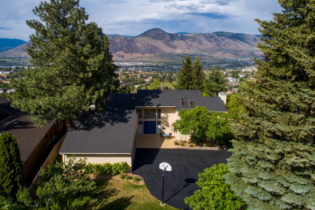 New Listing 412 Monarch Court, Sahali, Kamloops, BC 749,900