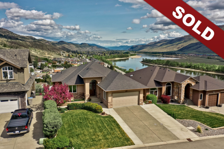 New Listing 912 Cantle Dr, Batchelor Heights, Kamloops, BC