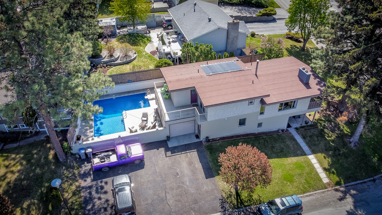 New Listing 726 Gleneagles Dr, Sahali, Kamloops, BC