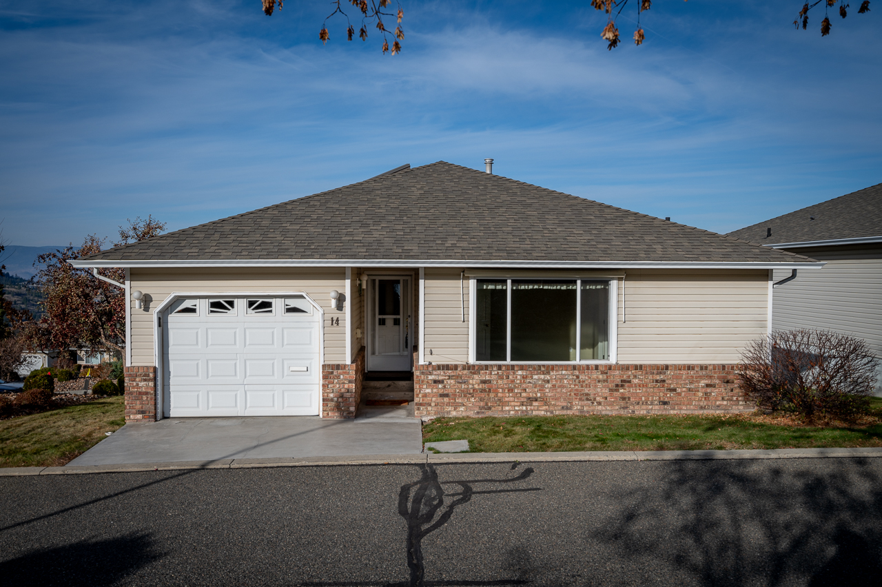 New Listing 142030 Van Horne Drive, Aberdeen, Kamloops, BC